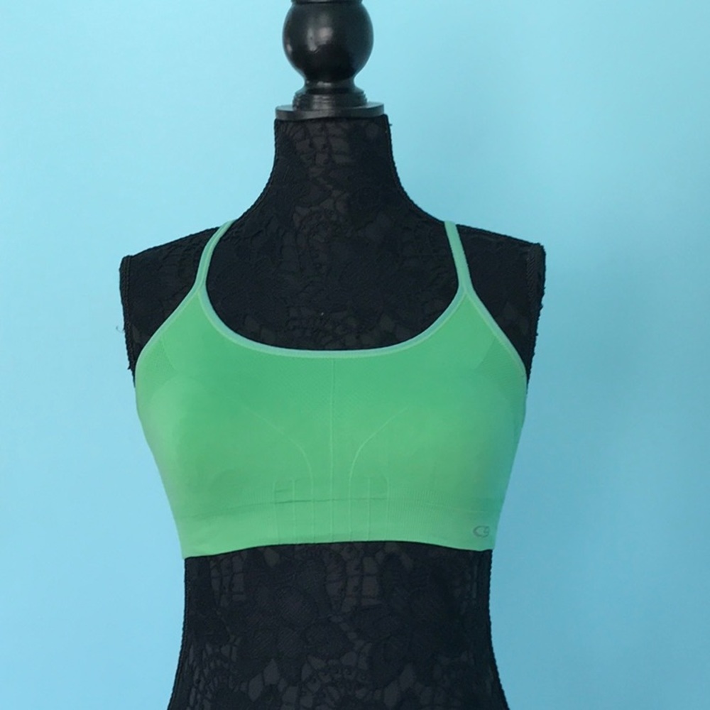 ⭐️Lime green sports bra